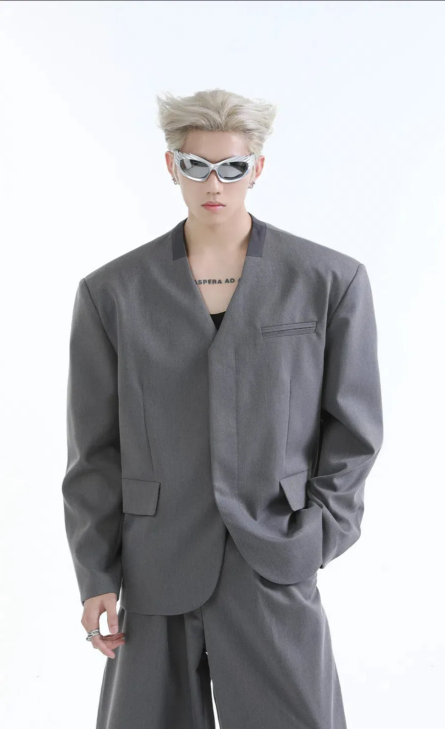 【24s Aug.】Casual Simple Large V-neck Suit