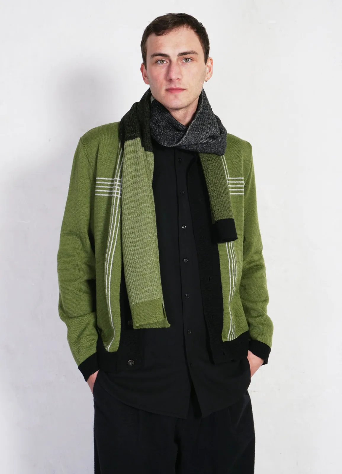 ARNOLD| Knitted Cardigan | Pattern Green