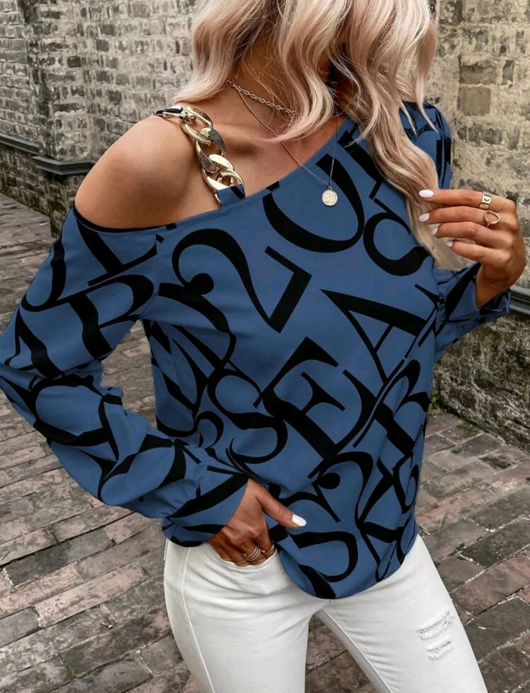 Blue Letter Print Chain Accent Asymmetric Blouse