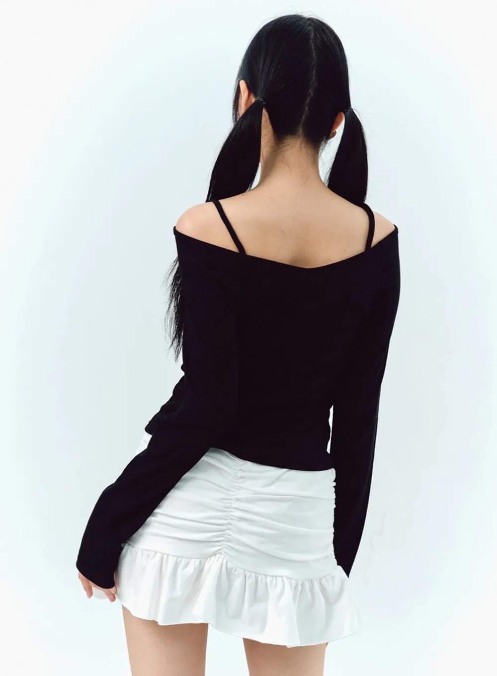 Off-Shoulder Long Sleeve Top IG304