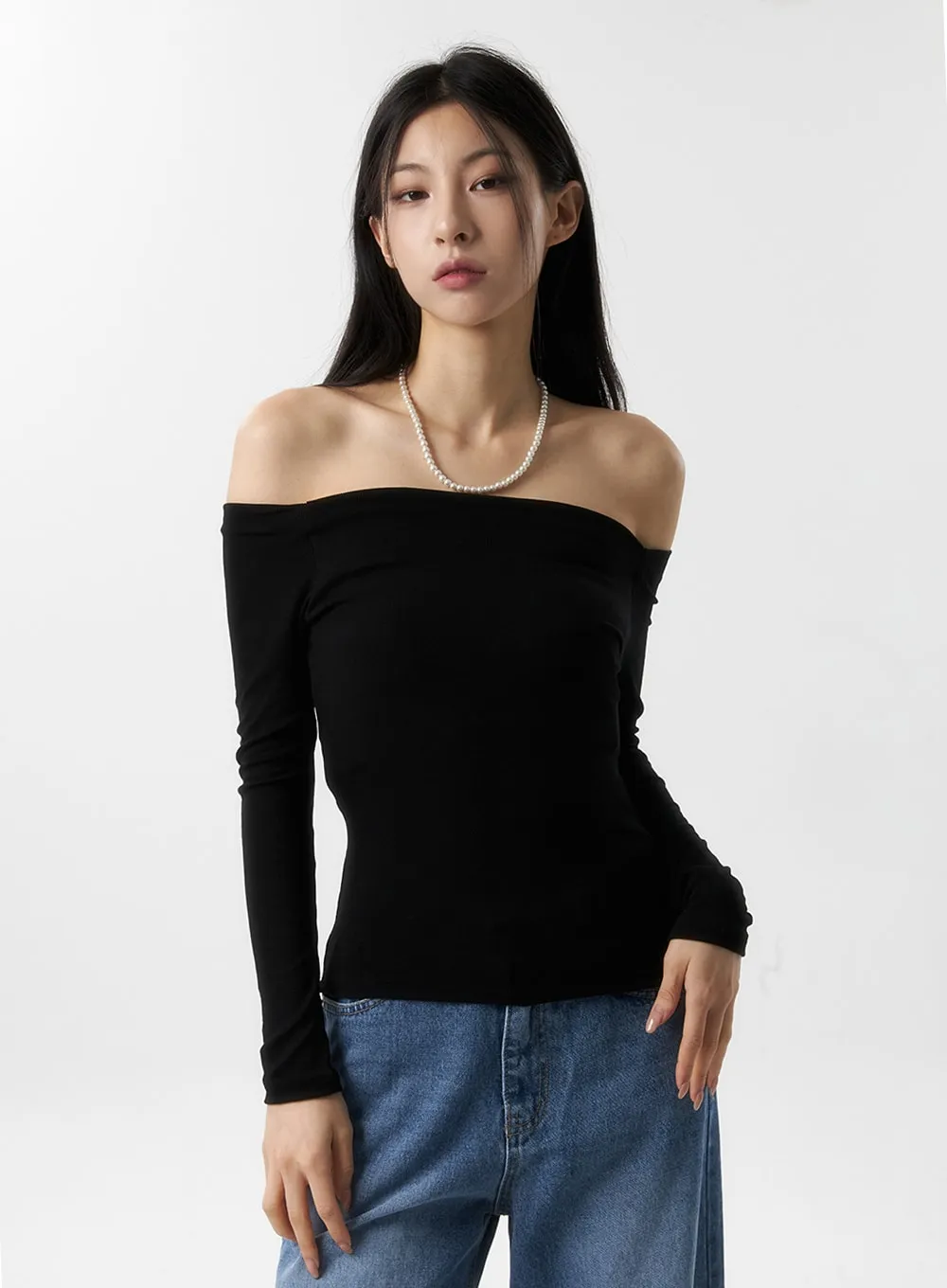 Off Shoulder Long Sleeve Top IS315