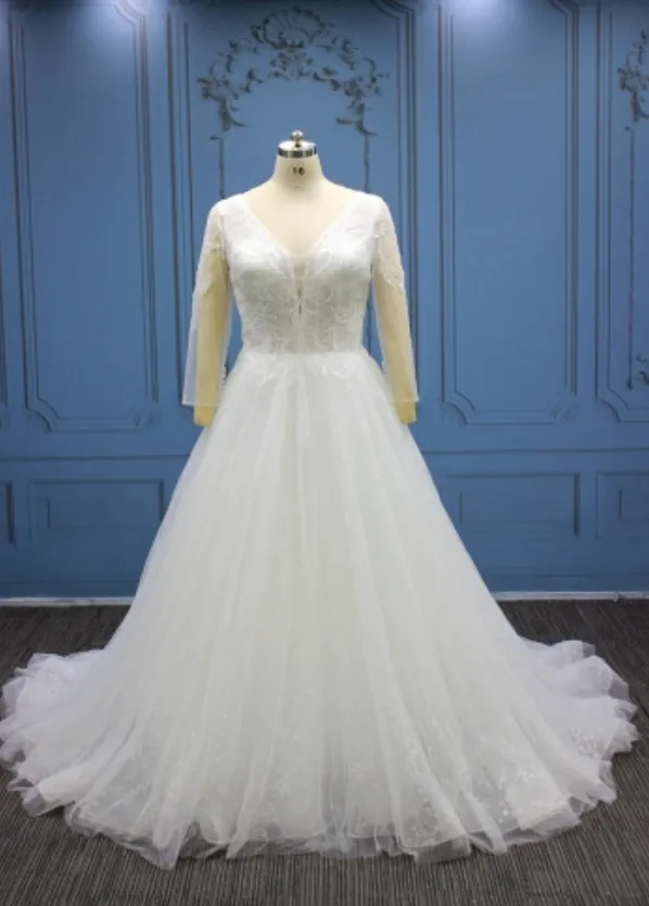 Plus Size Long Sleeve Wedding Dress Shinny Tulle